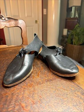 Rare Sevilla Smith The Javian Hand-Lasted Leather Shoes - Size 39